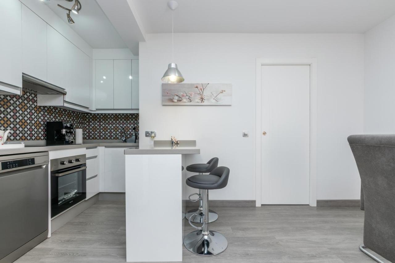 Апартаменты New Modern 3Br With Terrace In Fuengirola Centre Экстерьер фото